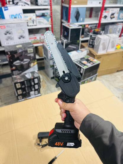 Mini motosierra eléctrica de mano recargable