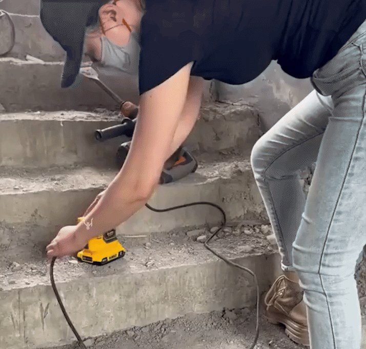 Inversor compacto de CC a CA